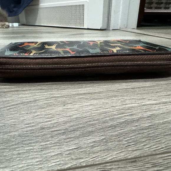 Fossil Key-Per Giraffe Wallet-(2of 2) - Picture 6 of 11